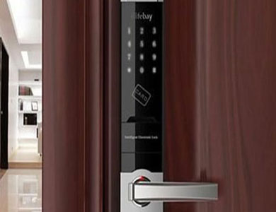 安新24小时上门开锁公司