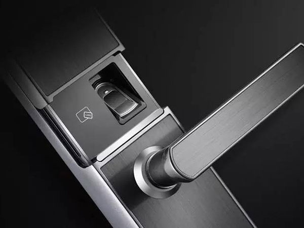 安新24小时上门开锁公司